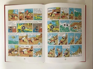 Colección de Tintín Original en Inglés Las Aventuras de Tintín Juego de 8 volúmenes Edición de Colección de Tapa Dura - Product Image 5