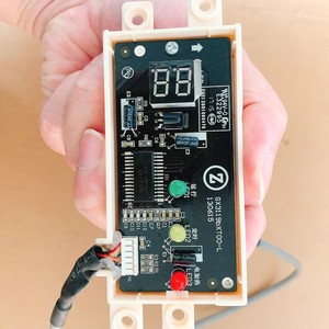 บอร์ดรับสัญญาณเครื่องปรับอากาศชิโก้ GX3119bXT00-L บอร์ดควบคุมพร้อมไฟแสดงสถานะสำหรับยูนิตติดผนัง - Product Image 2