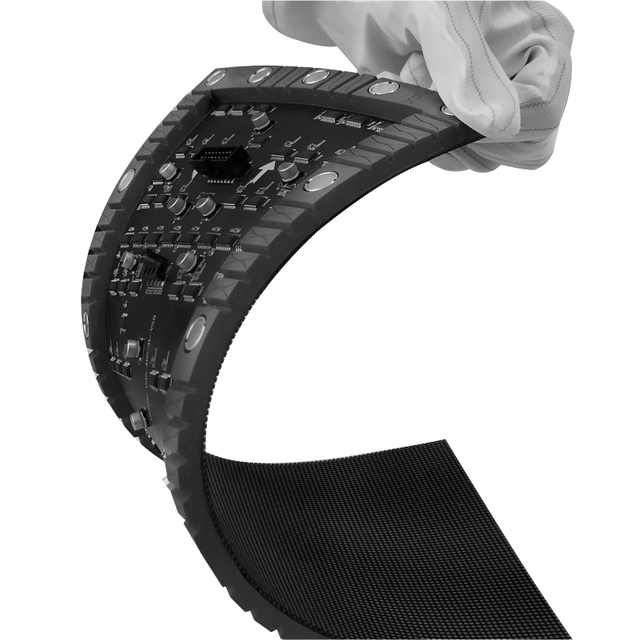 GOB Flexible LED Display Screen for Cylindrical Column Wrapping Curved Soft Panel Shopping Mall Advertising