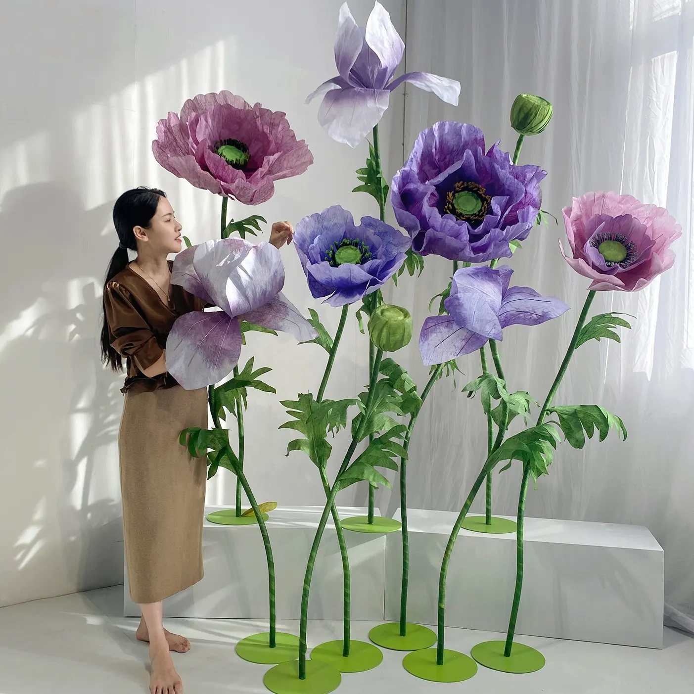 Luxury giant paper flower showroom display stage wedding decoration