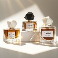 Flacon de parfum carré haut de gamme sur mesure, nouveau design, 30ml 50ml 100ml, flacon de parfum transparent vide avec emballage boîte.