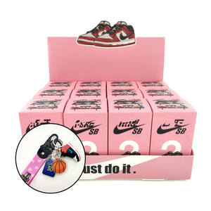 Chaoren Quadrado Mini Sapatilha Sapatos Chaveiro 100% Surpresa 12 Pares Caixa Mais Popular Lucky Running Caixas De Mistério - Product Image 5