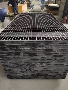 Grille en fibre de verre FRP de haute qualité, grille <span class=keywords><strong>composite</strong></span> pour passerelle, grille de découpe résistante à la corrosion chimique élevée YULONG - Product Image 5