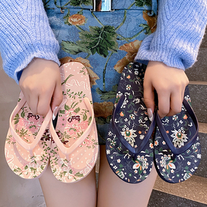 <span class=keywords><strong>Tongs</strong></span> d'été 2026 pour femmes, motif marguerite, antidérapantes, résistantes à l'usure, légères, chaussures de plage pour l'extérieur - Product Image 2