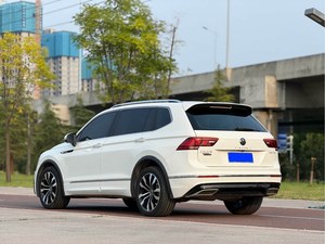 <span class=keywords><strong>รถ</strong></span>ยนต์มือสอง Volkswagen Tiguan L 330TSI ปี 2021 เกียร์อัตโนมัติ ขับเคลื่อน 2 ล้อ SUV พวงมาลัยซ้าย ภายในเบาะหนังสีเข้ม เครื่องยนต์เทอร์โบ ยาง R19 - Product Image 2