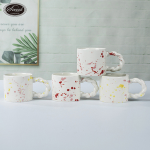 Tasse à café tazas para cafe en céramique bluk avec poignée papillon personnalisée créative, cadeau tasse en céramique porcelaine à point <span class=keywords><strong>de</strong></span> pulvérisation vert - Product Image 2