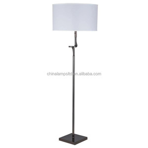 Lampadaire moderne minimaliste avec deux abat-jour en verre, structure en métal noir, hauteur réglable pour usage intérieur - Product Image 6