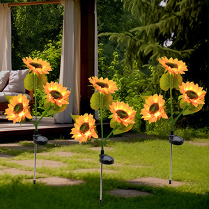 Luce Notturna Solare <span class=keywords><strong>a</strong></span> Forma di Girasole IP65 Impermeabile <span class=keywords><strong>a</strong></span> Batteria Illuminazione Decorativa Natalizia per Esterni per Cortile Villa Balcone - Product Image 3