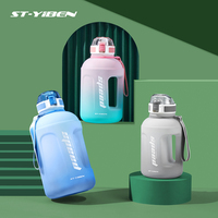 Bouteille d'eau de voyage en plastique grande taille Yiben avec paille et couvercle anti-fuite pour la gym et le sport
