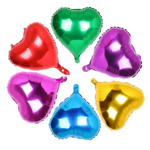 नए उत्पादों सुंदर रंगीन 18 इंच दिल के आकार पन्नी गुब्बारे
