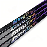 Bâton de hockey sur glace de niveau professionnel en fibre de carbone %, manche en carbone UD léger, OEM personnalisé pour les sports de plein air avec taille personnalisée