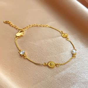 Minimalist Fashion <b>Bracelet</b> 18K <b>Gold</b> Plated Trendy Pearl Daisy Flower <b>Bracelet</b> for Women - Product Image 4