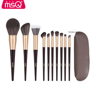 MSQ Ensemble de pinceaux de maquillage végétalien 10 pièces Sac tubulaire en poils synthétiques Bonne qualité Ensemble de pinceaux cosmétiques bon marché pour le visage Fond de teint utilisé pour les yeux - Product Image 1