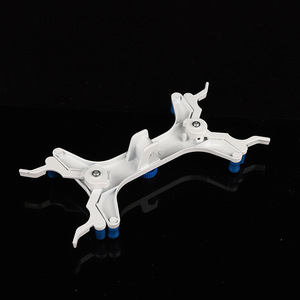 Soporte de titulación Hongcheng con abrazadera de 20 orificios de aluminio de doble cara para uso con buretas - Product Image 2