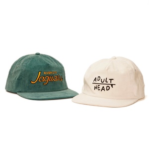 Gorras de Pana Personalizadas Blancas con Cierre a Presión, Logotipo Bordado, Gorras de 5 Paneles Sin Estructura - Product Image 1