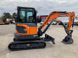 Doosan รถขุดล้อ DX35สภาพดีรถแบคโฮขุดจากเกาหลีพร้อมส่วนประกอบหลักเกียร์ปั๊มเครื่องยนต์ - Product Image 6
