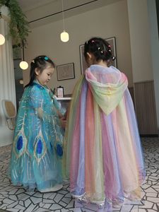 Yiwu Yiyuan ropa gran oferta niños niña Cosplay princesa brillo capa boutique largo niños capas al por mayor - Product Image 5