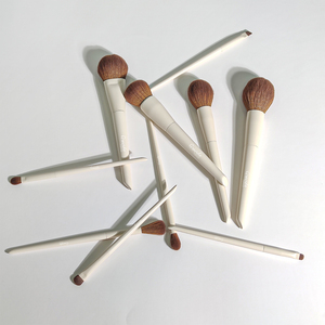 Set di pennelli per il trucco del vestito Beige di alta qualità per il trucco di lusso del pennello di bellezza dell'etichetta privata - Product Image 6