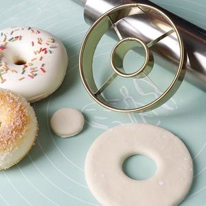 Cortador de rosquillas de acero inoxidable, cortadores de rosquillas de 3,86 pulgadas, molde, herramienta profesional para hornear para rosquillas, bagels, galletas, galletas - Product Image 2