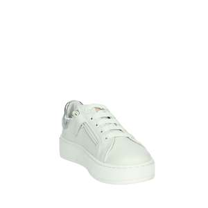 Zapatillas Balducci para Niña KIAB1101 Blancas con Adorno de Corazón, Zapatos de Lona Modernos - Product Image 5