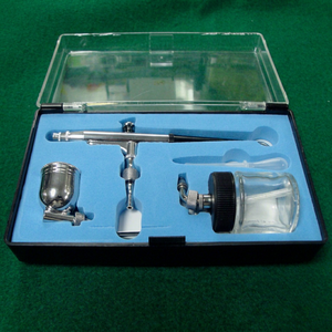 Aérographe HC0228 |   Aérographe portable en aluminium à double action avec déclencheur à bouton-poussoir pour maquillage, nail art et automobile - Vente en gros - Product Image 4
