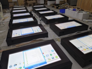 จอแสดงผลดิจิทัลแบบติดผนังกลางแจ้งขนาด 43/55/65 นิ้ว ระบบสัมผัสหน้าจอ LCD กันน้ำ IP65 พร้อม SDK ระบบคลาวด์ สำหรับห้างสรรพสินค้า รุ่น MWE76 - Product Image 5