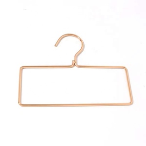 <span class=keywords><strong>Cintre</strong></span> carré en métal pour la maison avec écharpe et cravate pour sous-vêtements et pantalons pour garde-robe ou salle de bain - Product Image 5