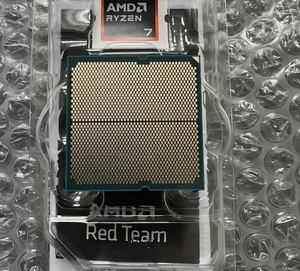 Prosesor AMD Ryzen 7 9800X3D AM5 Zen 5 8-Core, 16-Thread, 4.7GHz - Product Image 4
