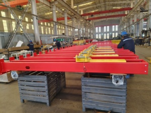 Elevador Hidráulico de Dos Postes para Autos de 4000 kg con Certificación CE para Talleres de Reparación VET002, Rampa Hidráulica para Elevador de Autos de Segunda Mano de 4000 kg y Dos Postes - Product Image 3