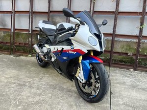 Motocicleta <span class=keywords><strong>BMW</strong></span> S1000RR Importada de Alto Rendimiento, 1000CC, 4 Cilindros, Refrigeración por Agua, EFI, Ultra Rápida, Deportiva y de Ocio, Usada - Product Image 3