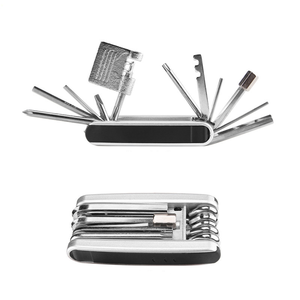 Outil multifonctionnel <span class=keywords><strong>de</strong></span> <span class=keywords><strong>réparation</strong></span> <span class=keywords><strong>de</strong></span> bicyclette pour VTT Accessoires <span class=keywords><strong>de</strong></span> cyclisme essentiels pour les magasins <span class=keywords><strong>de</strong></span> vélo - Product Image 3