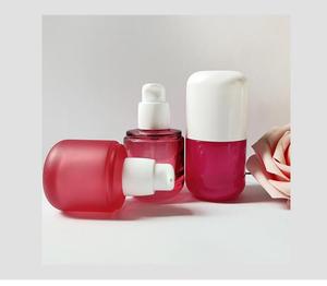 Botella de vidrio vacía de color rojo con bomba de loción, 30ml, 1 onza - Product Image 3