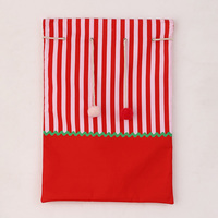 Sac de Noël en toile personnalisé en gros, à rayures verticales, patchwork, bordure en ric-rac, pompons, cordon de serrage, sac de rangement réutilisable