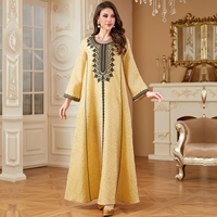 Robe longue maxi musulmane décontractée pour adultes, col rond, broderie florale noire, en polyester, manches longues amples, style Abaya Kaftan