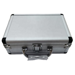 Juego de <span class=keywords><strong>Brocas</strong></span> de Corona para Perforación de Porcelana, Soldadas al Vacío, en <span class=keywords><strong>Caja</strong></span> de Aluminio Vacía - Product Image 1