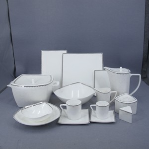 मध्य पूर्व चीनी मिट्टी के बर्तन का सेट 6 लोगों का उपयोग 66 पीसी नई हड्डी चीन पूर्ण decal गोल्ड डिजाइन सिरेमिक डिनर सेट - Product Image 5