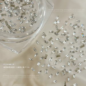 Paso Sico 2024 blanco 1*3mm Baguette Zircon piedra <span class=keywords><strong>de</strong></span> cristal <span class=keywords><strong>de</strong></span> alta calidad para Nail Art Rhinestone para la fabricación <span class=keywords><strong>de</strong></span> joyas <span class=keywords><strong>de</strong></span> <span class=keywords><strong>uñas</strong></span> DIY - Product Image 4