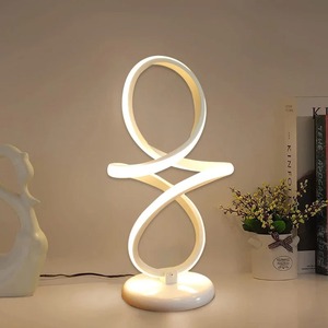 Lámpara de mesa LED moderna, luz decorativa para estudio, dormitorio, mesita de noche, sala de estar, oficina, estantería, bar, accesorio de iluminación para lectura en el hogar - Product Image 3