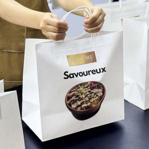 Sacs en papier kraft biodégradables écologiques personnalisés avec poignée pour la vente à emporter des restaurants - Product Image 1