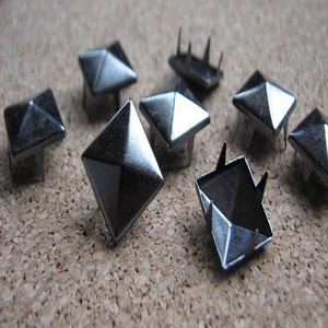 Rebites de pirâmide 9mm, rebites de bronze dourado prateado para costura, para sapatos - Product Image 3