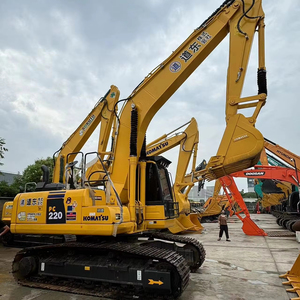 Excavatrice d'occasion KOMATSU PC220-8MO Prix avantageux excellentes performances Excavatrice d'occasion KOMATSU à vendre - Product Image 1