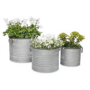 Juego de 3 Macetas Rústicas de Metal Galvanizado Ecológicas Personalizadas con Asas, Macetas de Hierro y Zinc para Interiores y Exteriores con Textura de Panal - Product Image 1