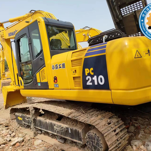 Excavadora Komatsu PC210-8 de 21 Toneladas, de Segunda Mano, Certificada, con Cucharón de 0.9m y Motor de 110kW para Ingeniería de Carreteras y Construcción - Product Image 1