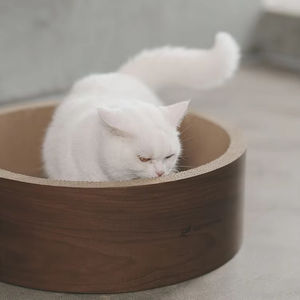 سرير عش خشبي رائع للقطط طراز كلاسيكي أنيق دائري مستلزمات حيوانات أليفة داخلية قابلة للطي للقطط للراحة واللعب - Product Image 6