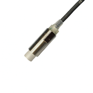 Contrôleur PLC E2E-X5MF1 Gold Seller, pilote de serveur, neuf et original, disponible immédiatement - Product Image 1