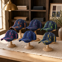 Vintage gescheurde 100% katoenen denim baseballcap, gewassen, roze, met rafelranden, contrast stiksels, verstelbare sportcap