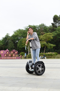 สกู๊ตเตอร์ไฟฟ้าทรงตัวอัตโนมัติรุ่น City Model Smart มีจำหน่ายในสต็อก - Product Image 3