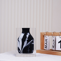 JR Hogan Bud Vase Marbre Noir Nouveau Design Vases de Luxe Intégrés dans des Idées de Décoration de Maison en Acrylique