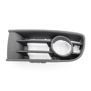 Encadrements de feux antibrouillard Volkswagen Polo 2002-2005 en plastique ABS, pour pare-chocs avant gauche et droit, couvercles de grille inférieure - Product Image 2