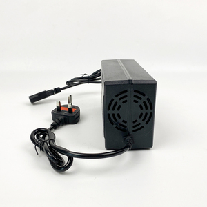 Venta <span class=keywords><strong>de</strong></span> fábrica Motocicleta eléctrica 72V 20Ah Fuente <span class=keywords><strong>de</strong></span> alimentación estándar británica <span class=keywords><strong>Regulador</strong></span> <span class=keywords><strong>de</strong></span> voltaje Cargador Sistema eléctrico <span class=keywords><strong>de</strong></span> plomo y ácido - Product Image 6